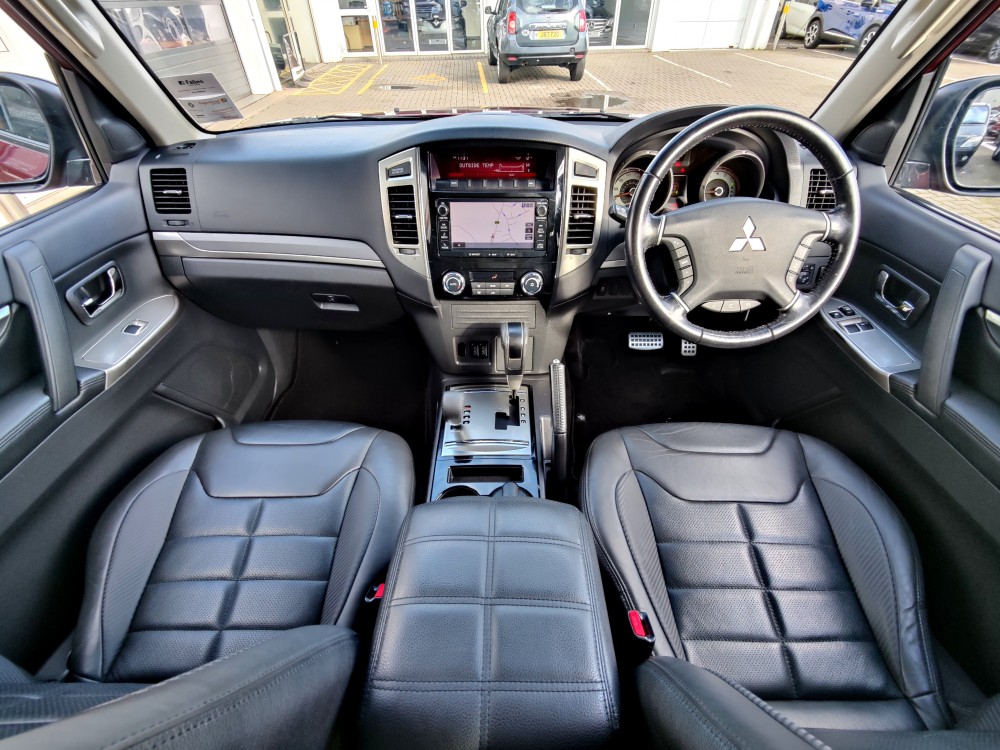 2018 Mitsubishi Shogun Barbarian 3.2 DI-DC 187 BHP SWB 4x4 Automatic 5 Door SUV