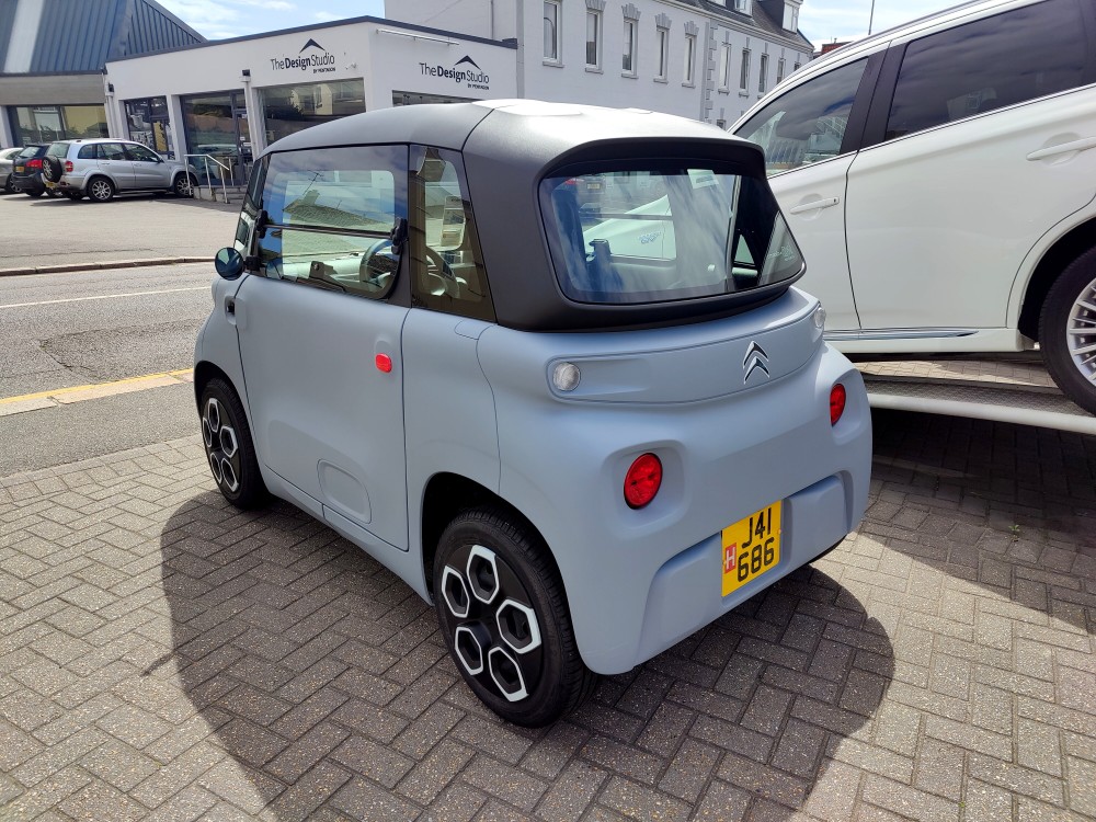 2022 Citroen Ami 60kW LHD Automatic 100% Electric Automatic 2 Door Quadricycle