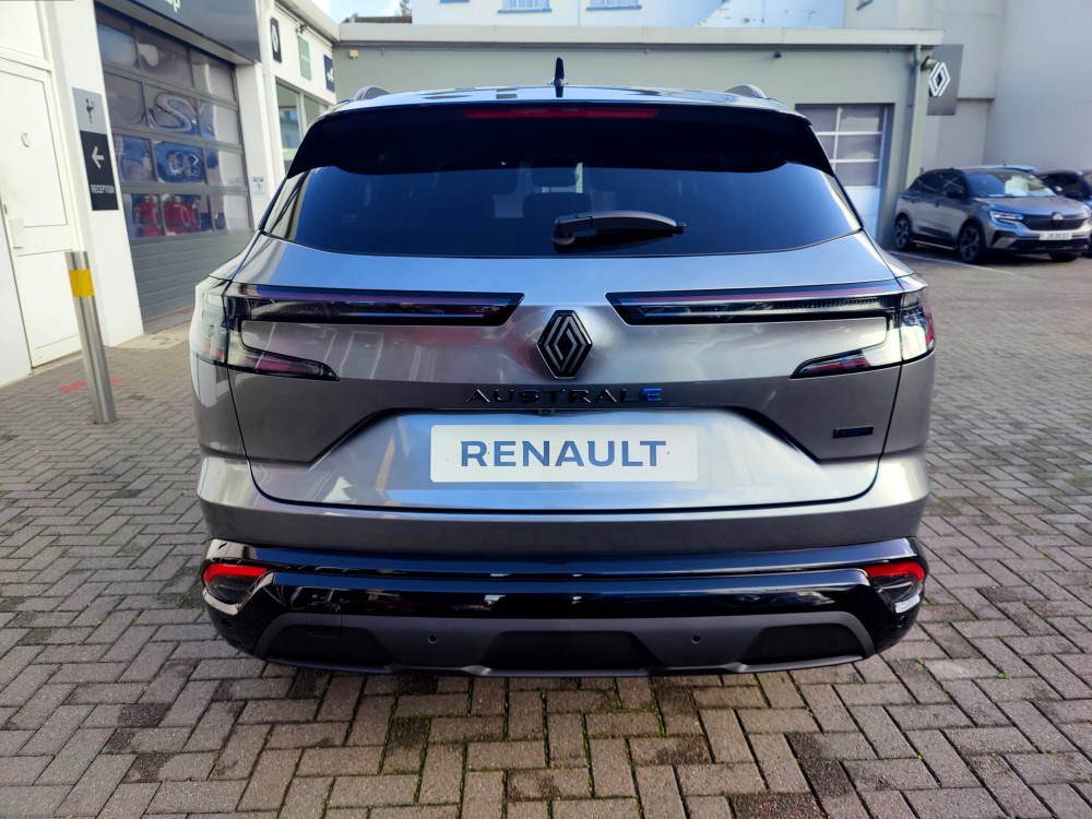 2024 Renault Austral E-Tech Iconic Esprit Alpine 200 BHP Automatic 5 Door SUV