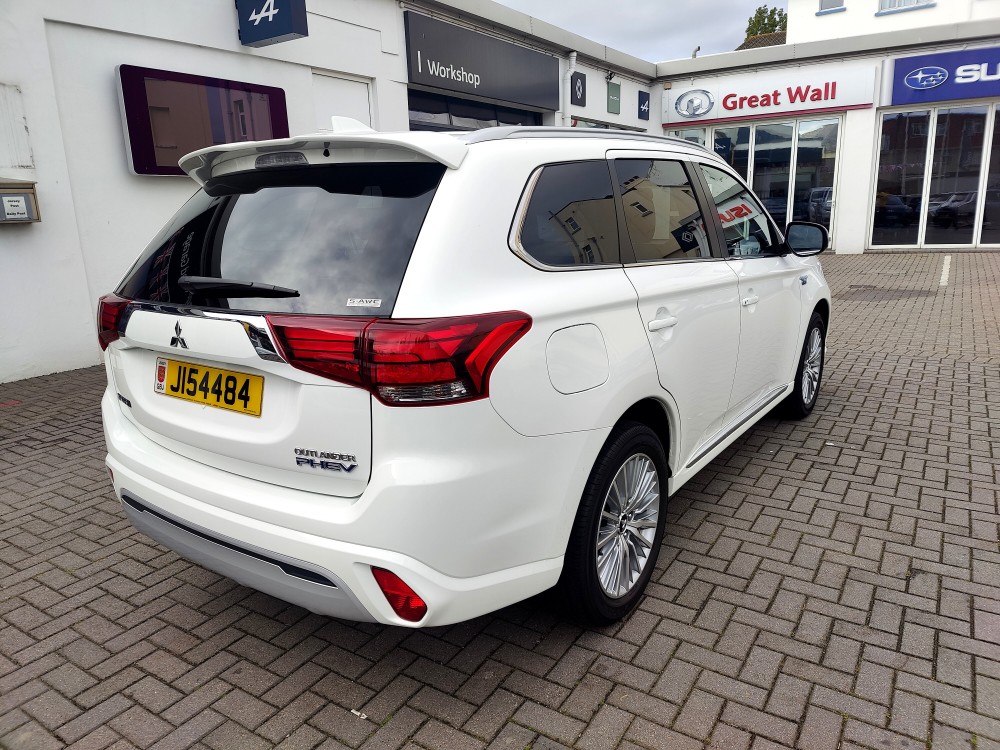 2018 Mitsubishi Outlander 2.4 177 BHP 4WD 4H PHEV Automatic 5 Door SUV