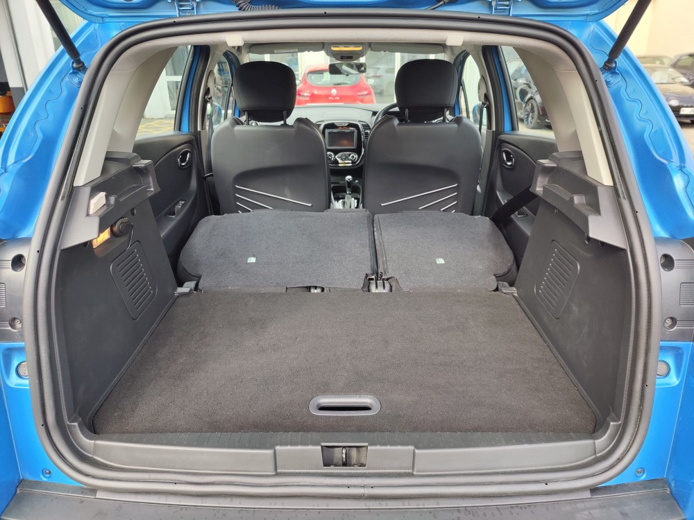 2014 Renault Captur Dynamique Media Nav dCI 90 BHP EDC Automatic 5 Door Urban Crossover