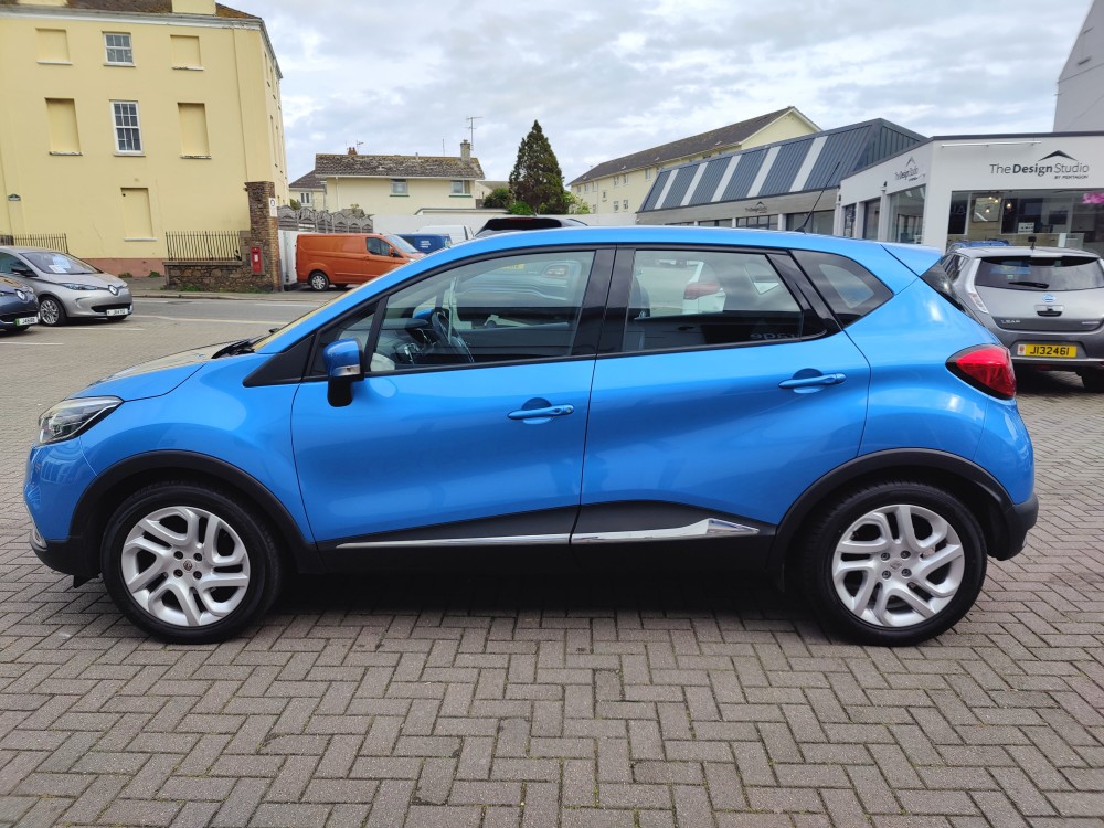 2014 Renault Captur Dynamique Media Nav dCI 90 BHP EDC Automatic 5 Door Urban Crossover