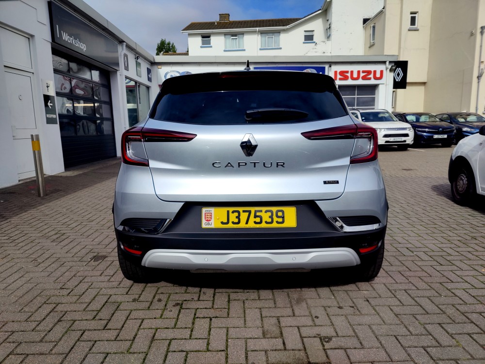 2023 Renault Captur E-Tech Techno 160 BHP PHEV Automatic 5 Door SUV