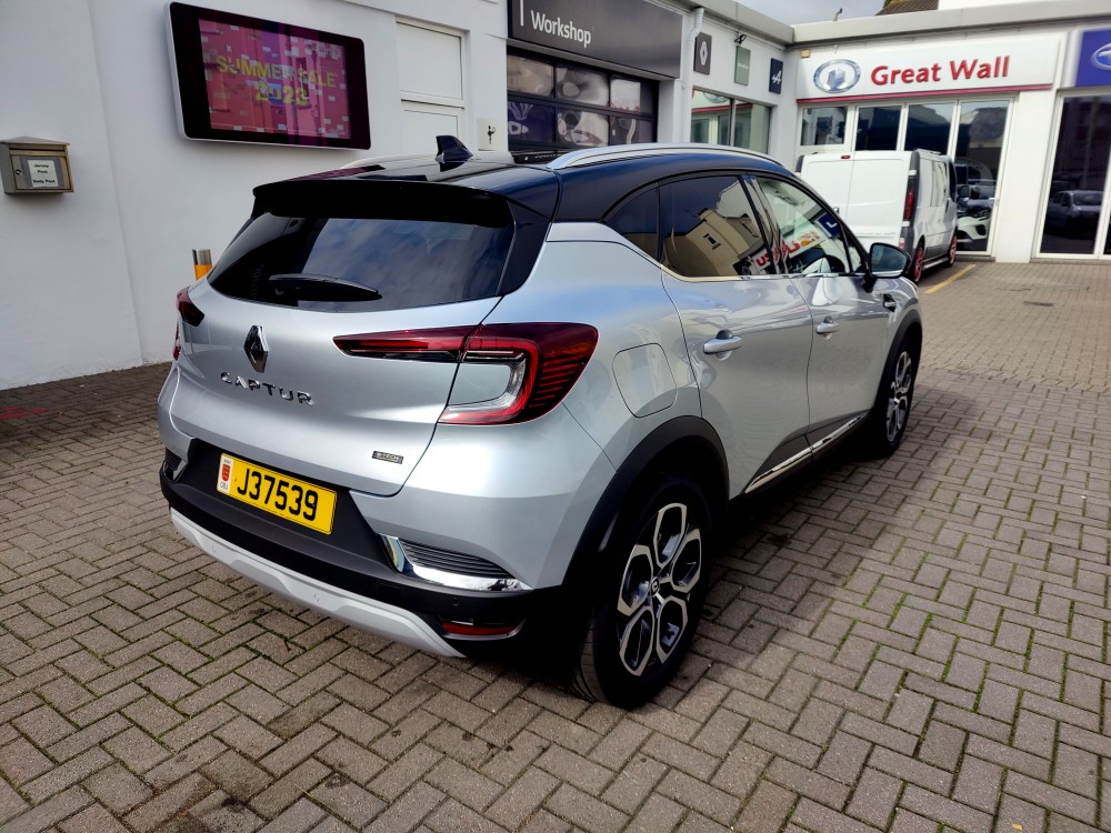 2023 Renault Captur E-Tech Techno 160 BHP PHEV Automatic 5 Door SUV