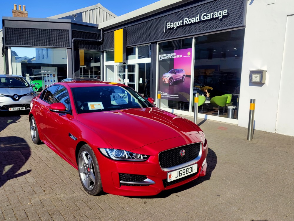 2018 Jaguar XE R Sport 2.0 250 BHP Automatic 4 Door Saloon