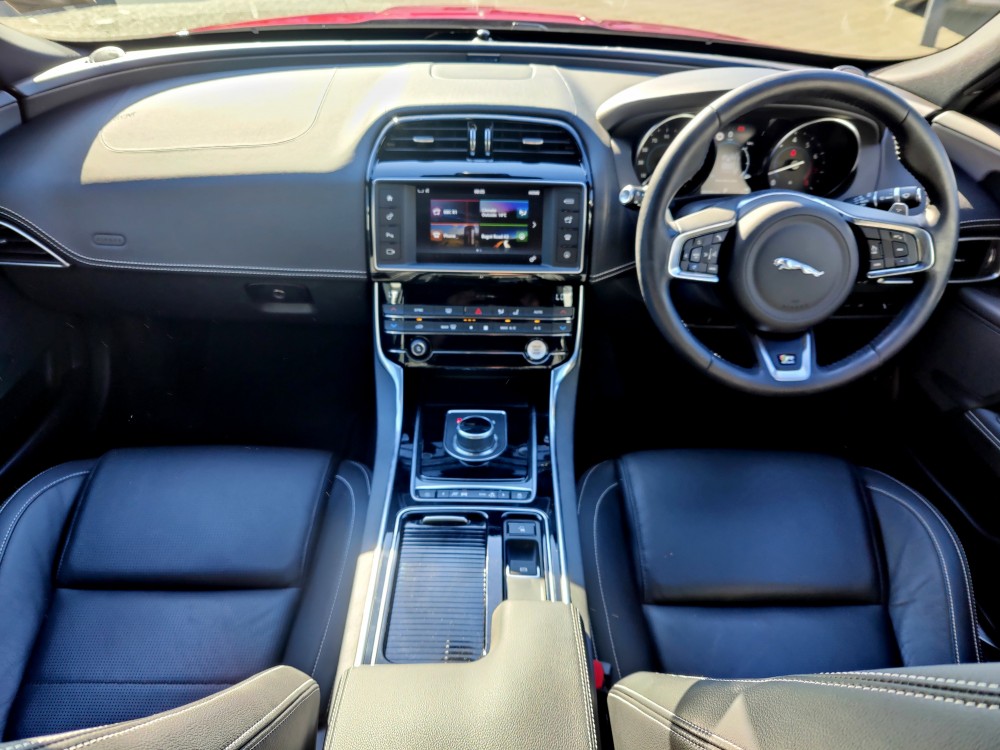 2018 Jaguar XE R Sport 2.0 250 BHP Automatic 4 Door Saloon