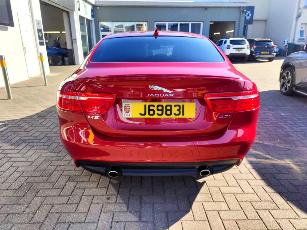 2018 Jaguar XE R Sport 2.0 250 BHP Automatic 4 Door Saloon