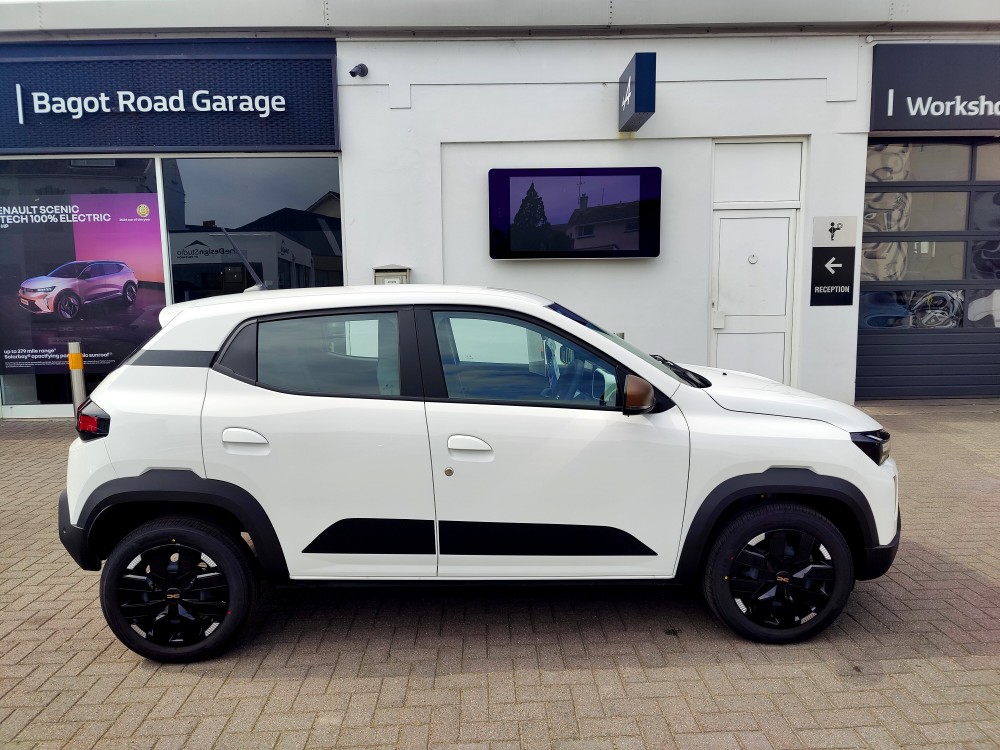 2025 Dacia Spring Extreme 65hp 100 % Electric Automatic 5 Door Hatch